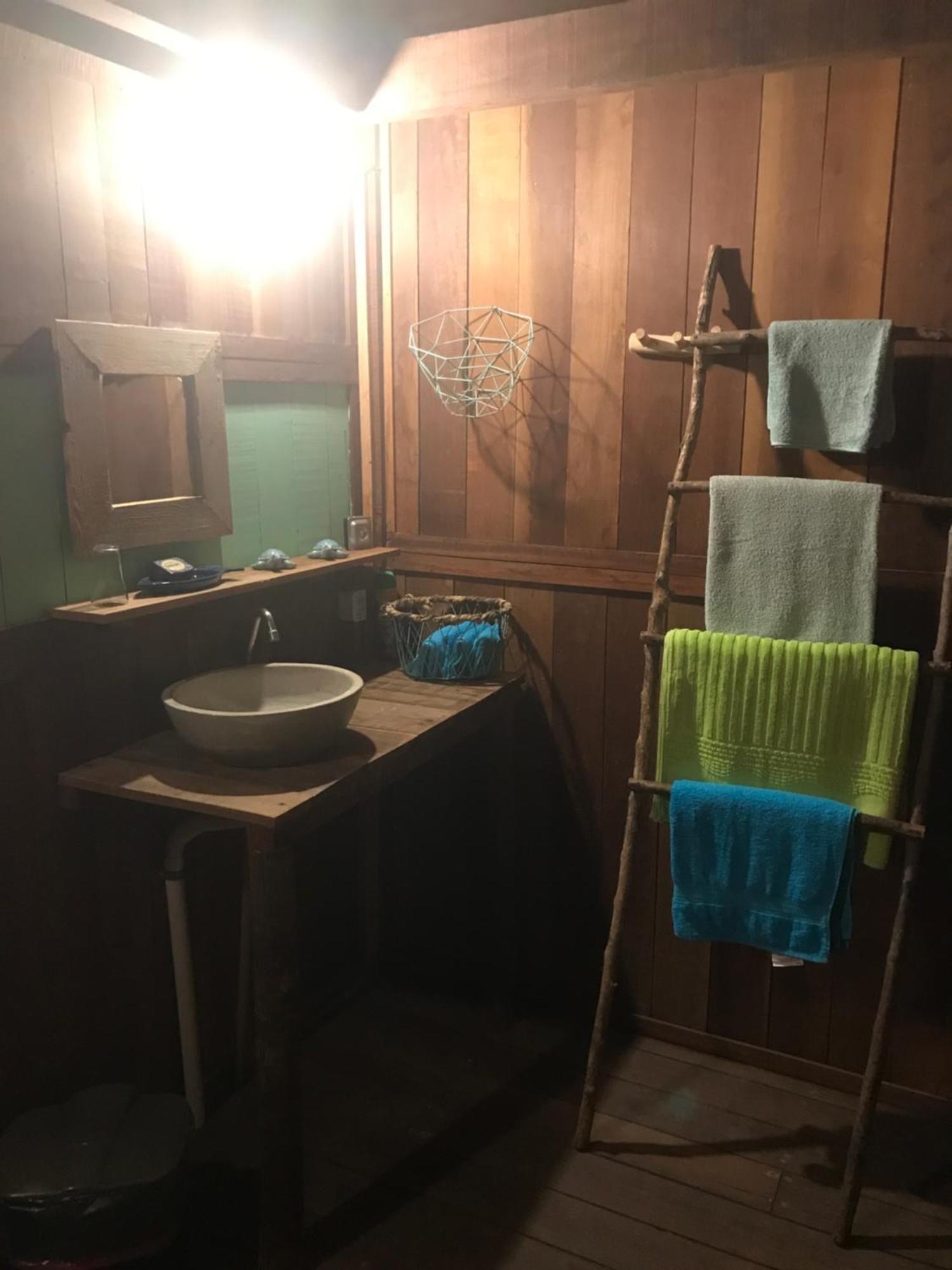 Casa Tartaruga Bed & Breakfast Castelhanos Екстериор снимка